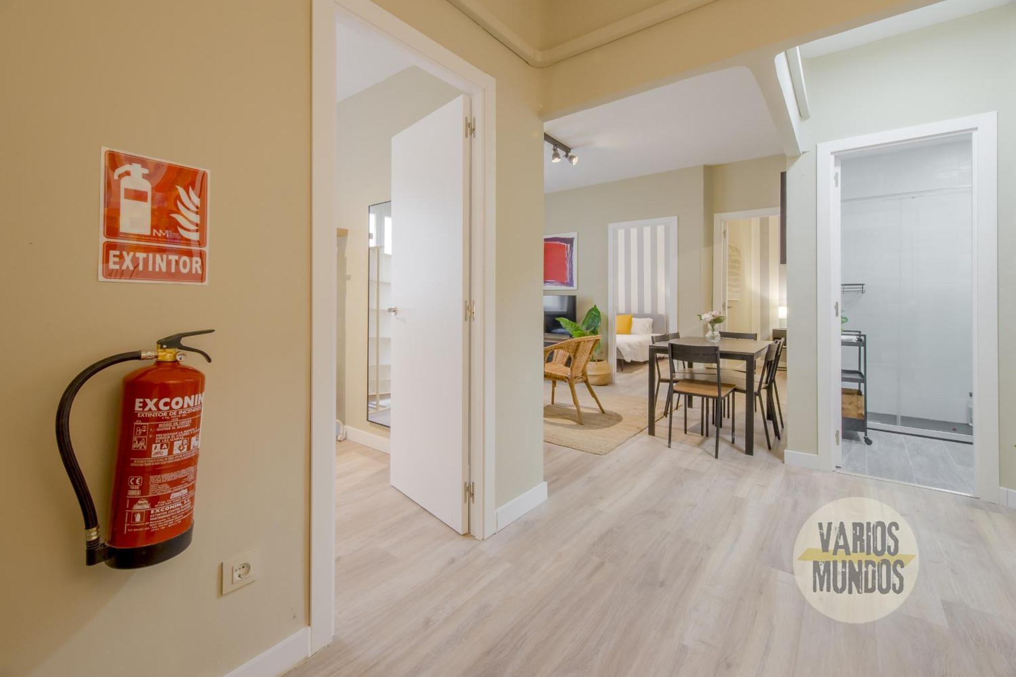 Practico Apt 7Pax En Calle Santa Ana Centro De Madrid Exteriör bild