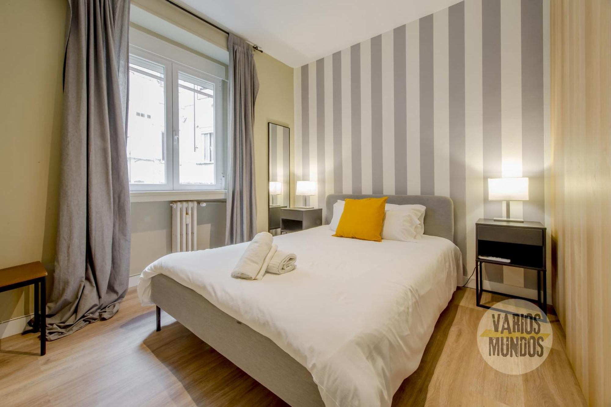 Practico Apt 7Pax En Calle Santa Ana Centro De Madrid Exteriör bild