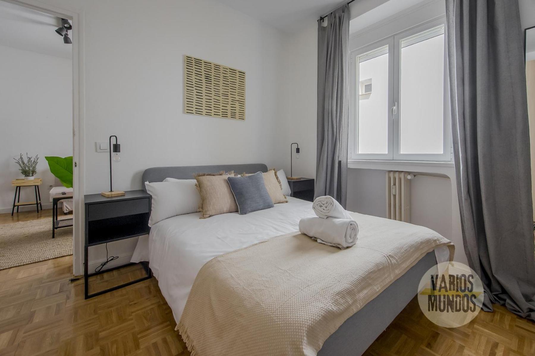 Practico Apt 7Pax En Calle Santa Ana Centro De Madrid Exteriör bild