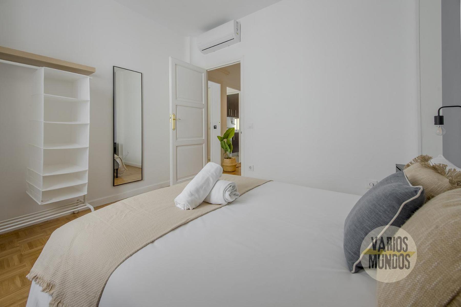 Practico Apt 7Pax En Calle Santa Ana Centro De Madrid Exteriör bild